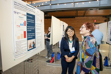 Shuo Cao Discusses her Scholars Research with Dr. Kinney